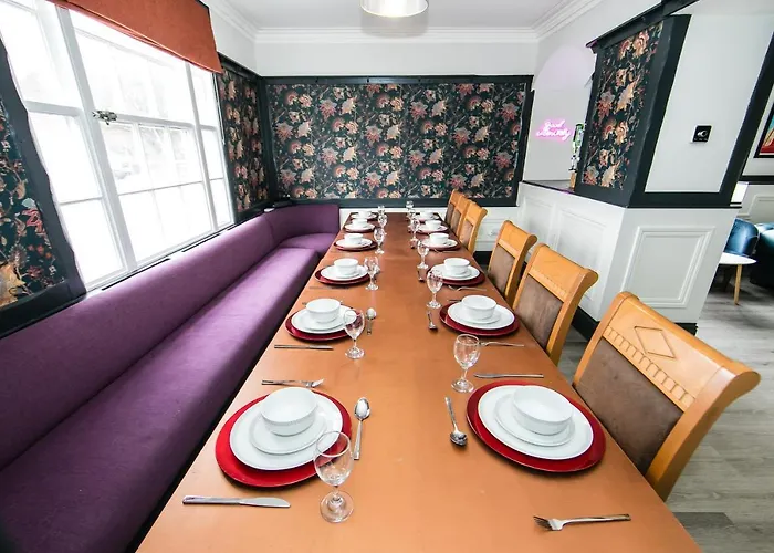 The Woolpack York - Unforgettable Group Getaway In Central York
