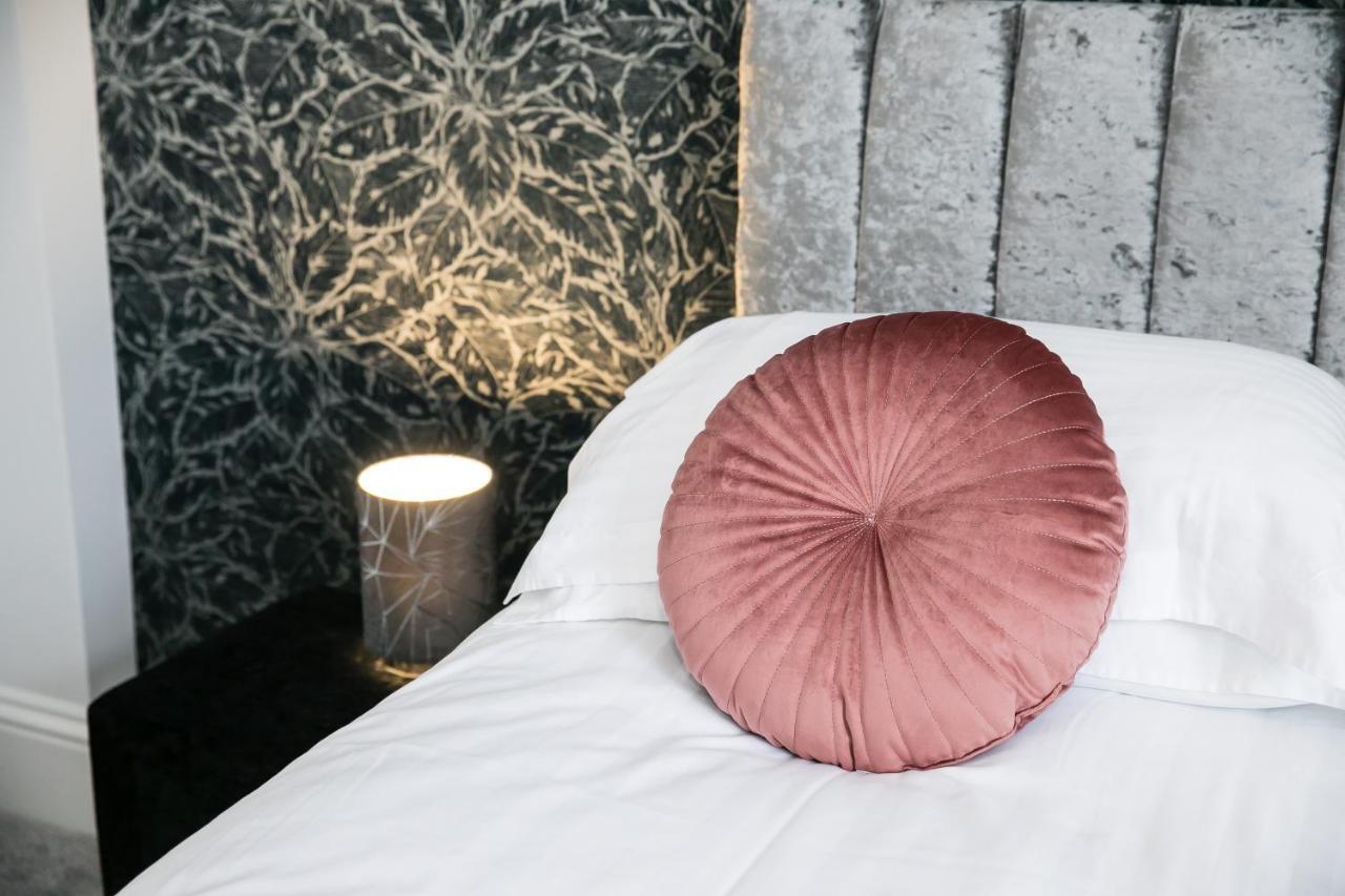 Apartment The Woolpack - Unforgettable Group Getaway In *